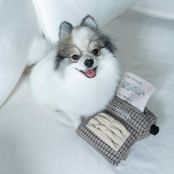 LAMBWOLF TYPEWRITER | snuffle + squeaky