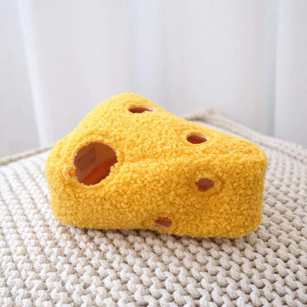 FROMAGE // Nosework + Squeaky