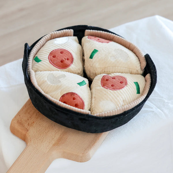 LAMBWOLF DEEP DISH PIZZA // snuffle + burrow