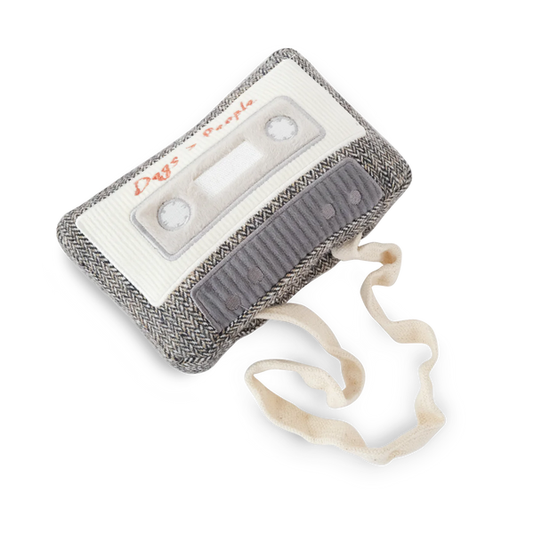 LAMBWOLF CASSETTE // snuffle + squeaky