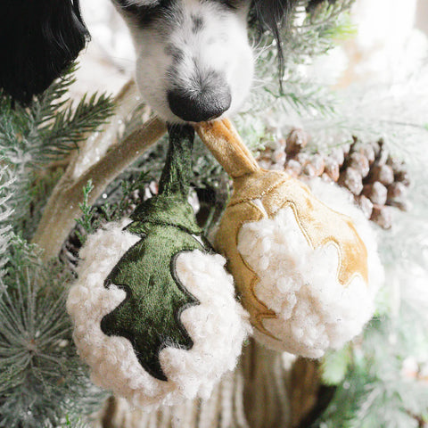 Lambwolf Xmas Bulbs // bouncy + squeaky