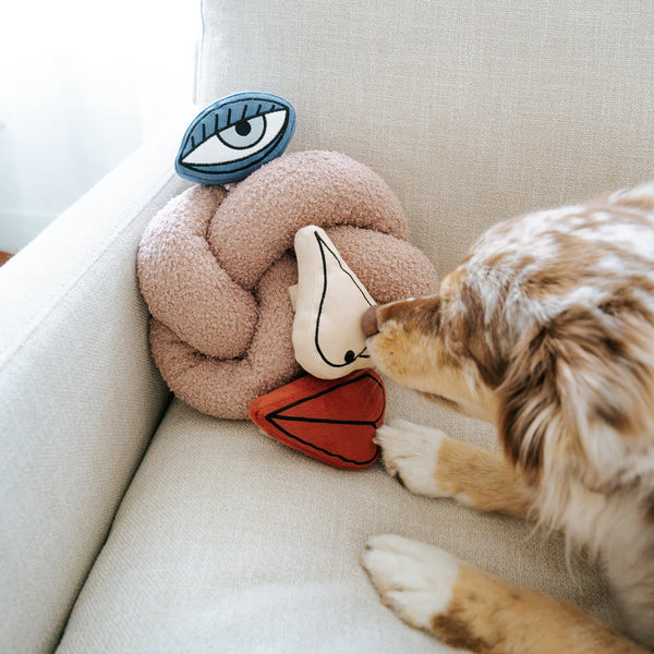 LAMBWOLF PICASSO // snuffle + squeaky