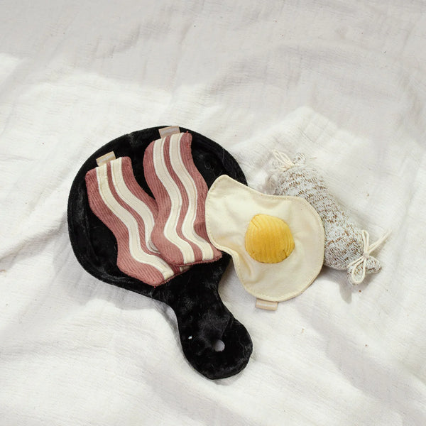 LAMBWOLF BFAST SET// snuffle + burrow toy