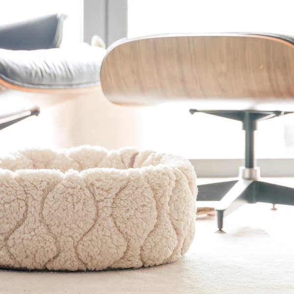 LAMBWOLF TAART // reversible donut bed