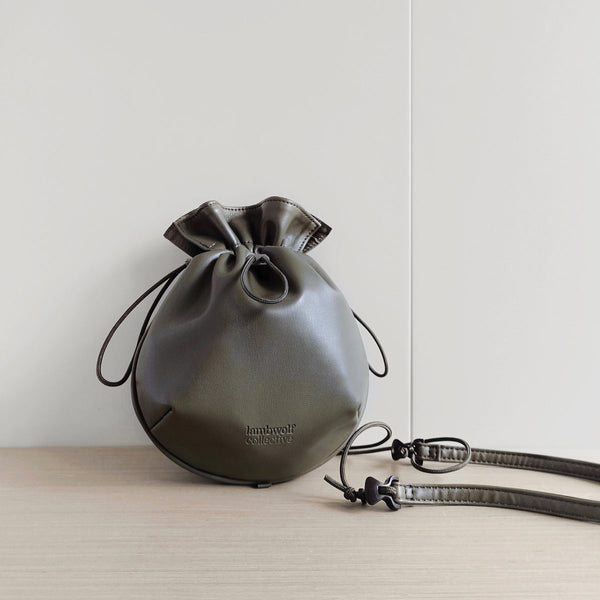 marsu-petite-sling-pouch