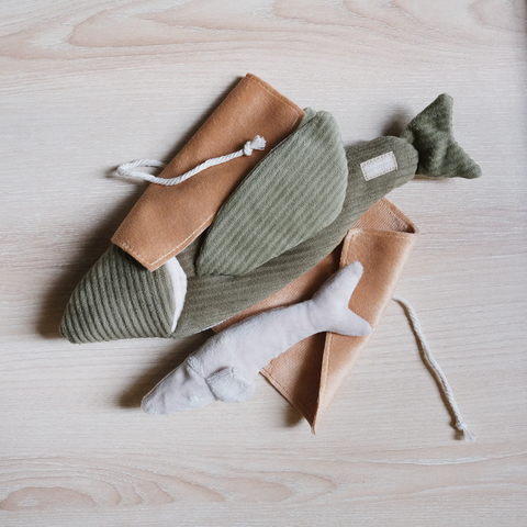 FLYING FISH // 2-IN-1 burrow + snuffle