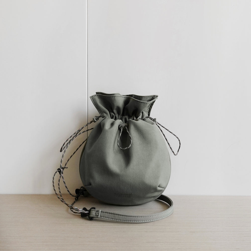 marsu-petite-sling-pouch